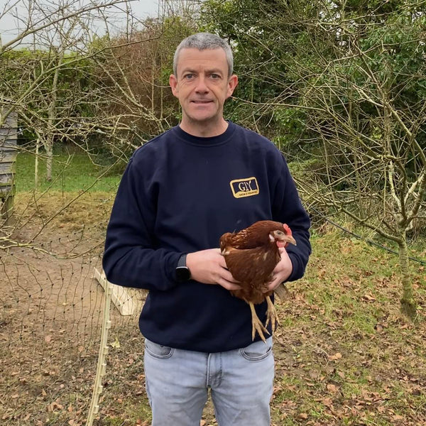 Learn how to keep hens at home with Mick Kelly from GIY 